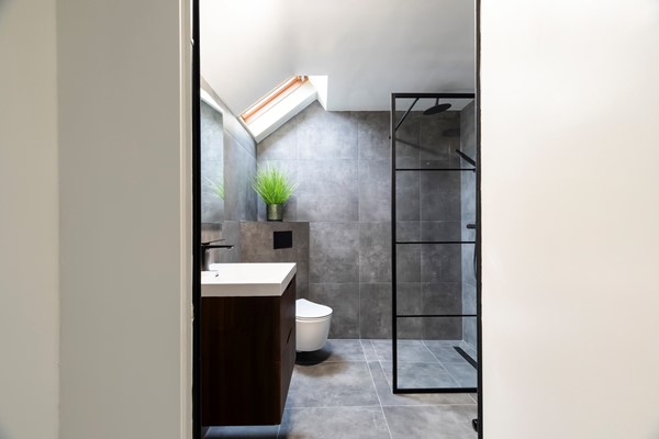 Hellenburg 42-46.jpg